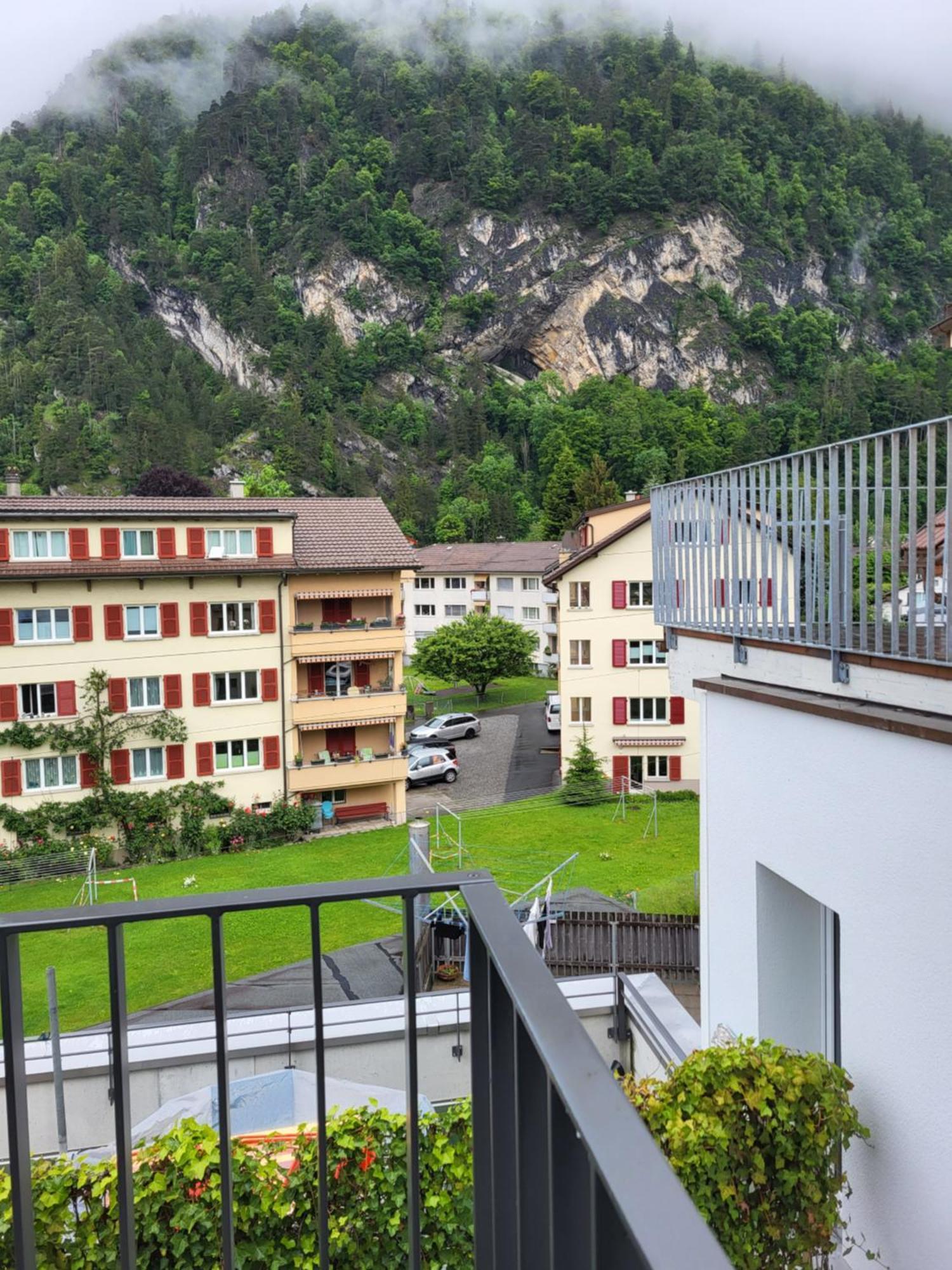 Modern City Apartments Interlaken Exterior photo